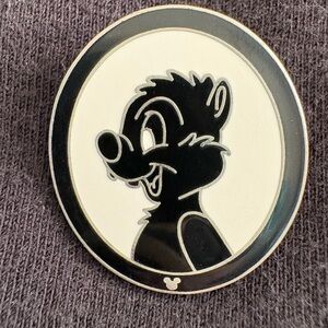 Disney Trading Pin - Silhouette Collection pin featuring Dale.